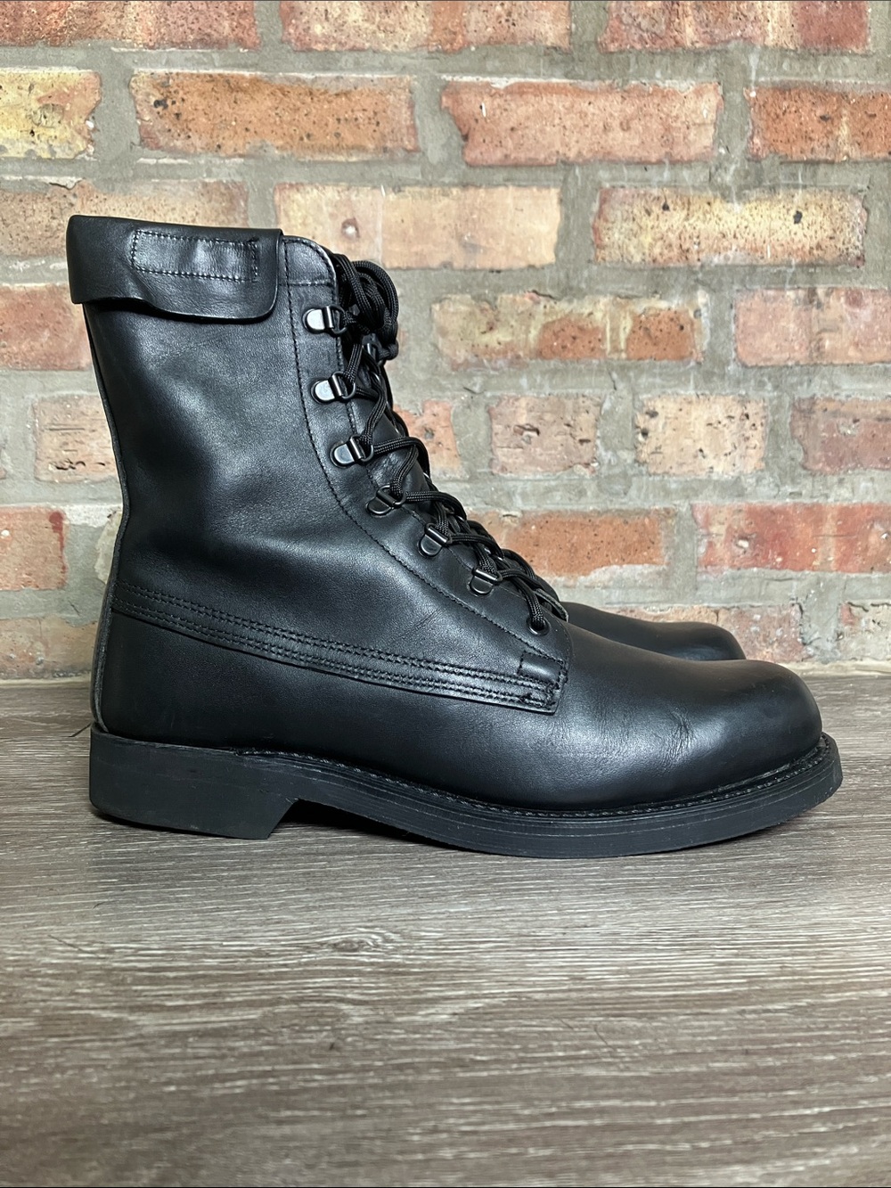 Vintage Addison Shoe Co.Men's Black Leather Lace-Up Combat Boots -